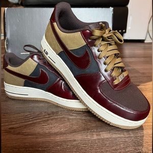 Nike Air Force 1 Premium Clark Kent sz 10